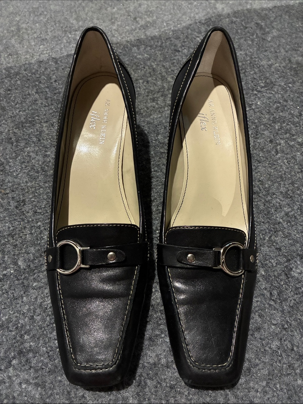 👠 Anne Klein Black Leather Loafer Heels with Silver Buckle